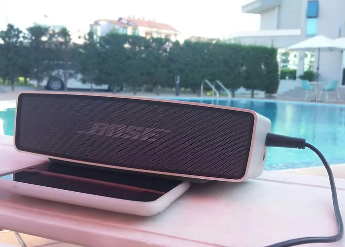 Blue Sky * Golem (Tirana)